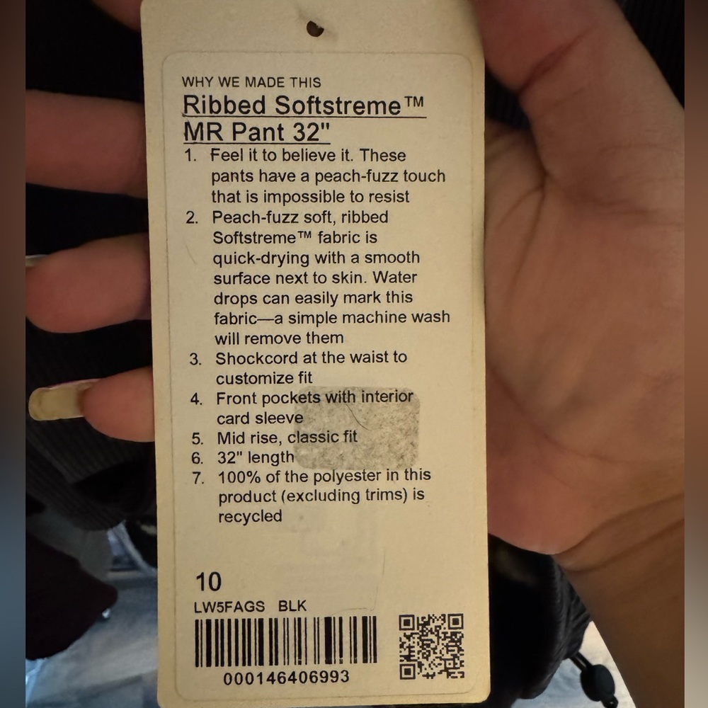 Lululemon Ribbed Softstreme High-Rise Pant 32.5" | Black | 10 - Picture 7 of 7